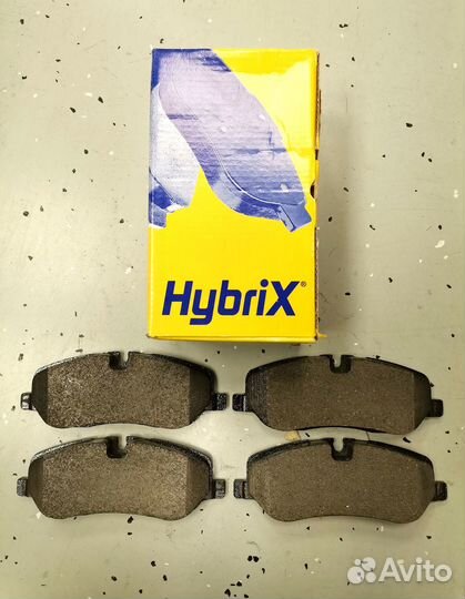 Колодки тормозные передние Land Rover