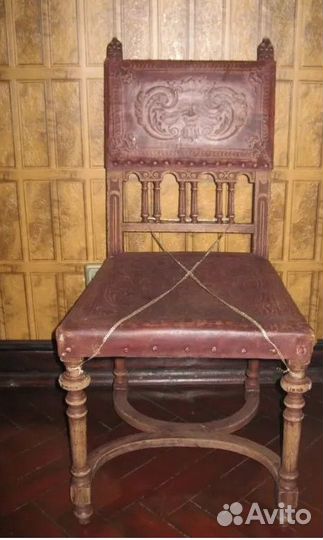Антикварный стул, XIX век
