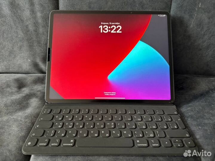 iPad pro 12.9 m1 Wi-Fi+Cell + folio клавиатура