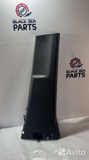 Обшивка стойки центральной Opel Zafira B