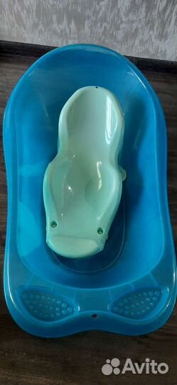 Ванночка для купания с горкой