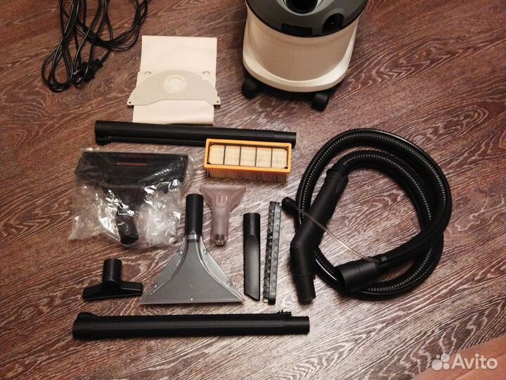 Моющий пылесос karcher SE 6.100