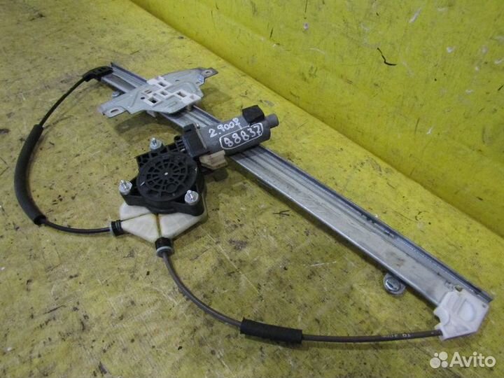 Стеклоподъемник Hyundai Starex H1 07-18г 88837