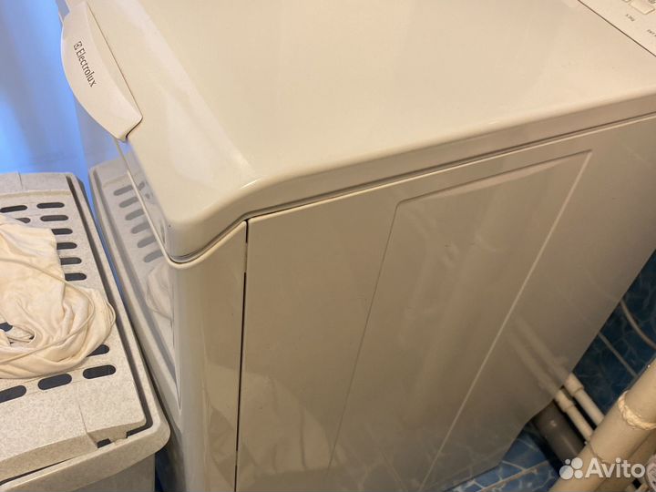 Стиральная машинка автомат с баком