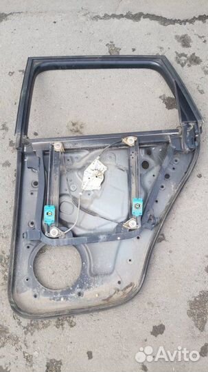 Стеклоподъемник задний левый Volkswagen Touareg 1