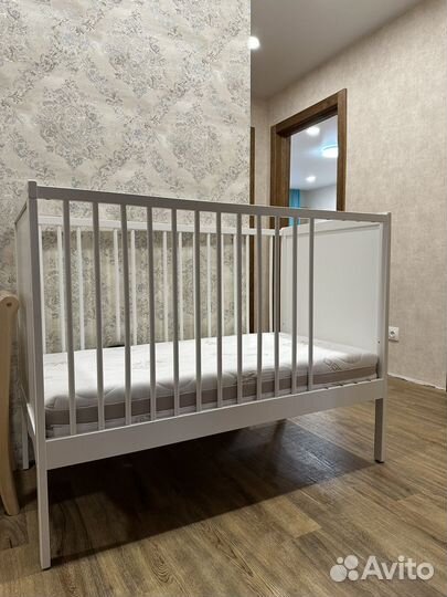 Детская кровать IKEA с матрасом