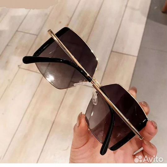 Солнцезащитные очки женские