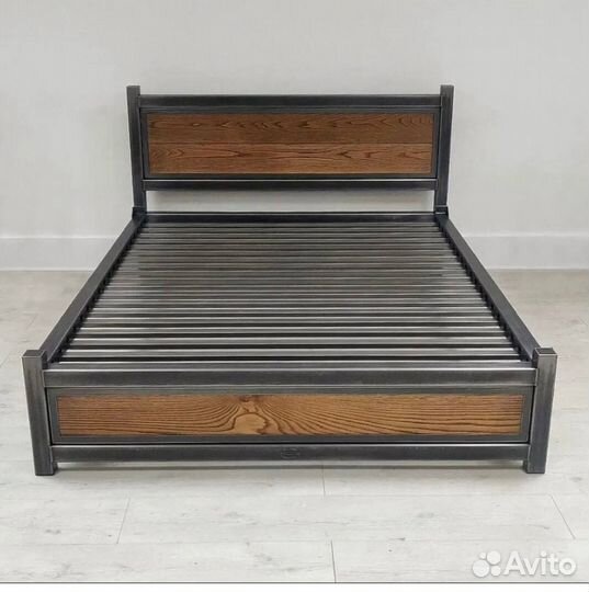 Кровать двухспальная