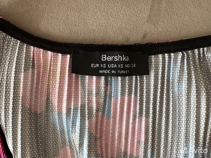 Bershka блуза новая