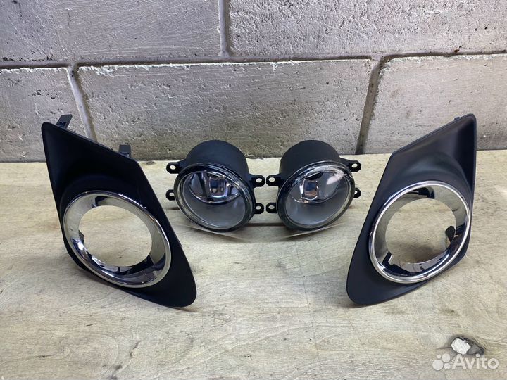 Комплект туманок Toyota Corolla 150 (2010-2013)