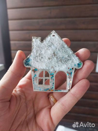 Новогодние игрушки из эпоксидной смолы