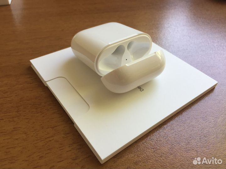 Зарядный кейс для наушников Apple Airpods 1/2