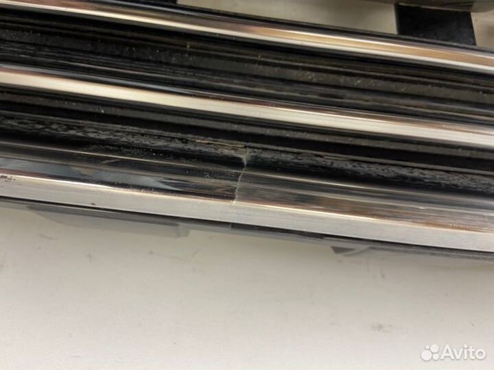 Решетка радиатора Geely Atlas PRO 2020