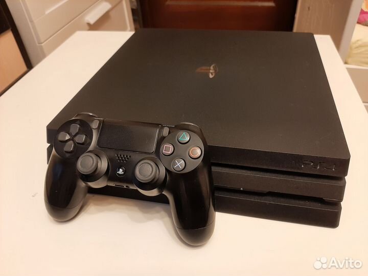 Sony PS4 Pro на 1 Tb