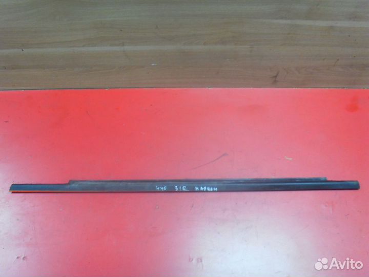 Накладка стекла заднего Volvo 440 1988-1996 Вольво