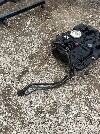 Lexus RX4 Горловина бака 3.5 4WD