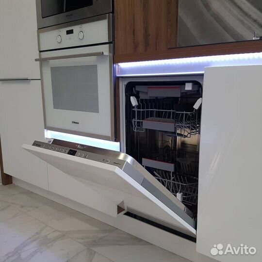 Кухонный гарнитур на заказ. Своё производство