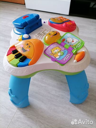 Развивающий столик fisher price