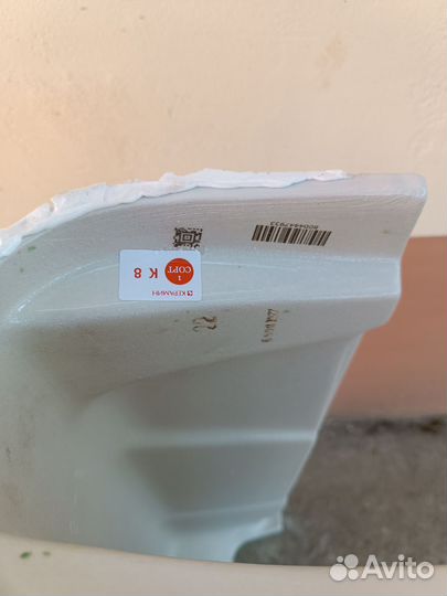 Раковина подвесная с пьедесталом в ванную б/у