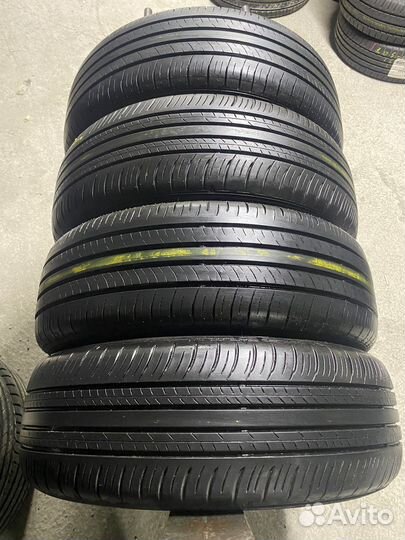 Dunlop Enasave EC300+ 215/60 R17