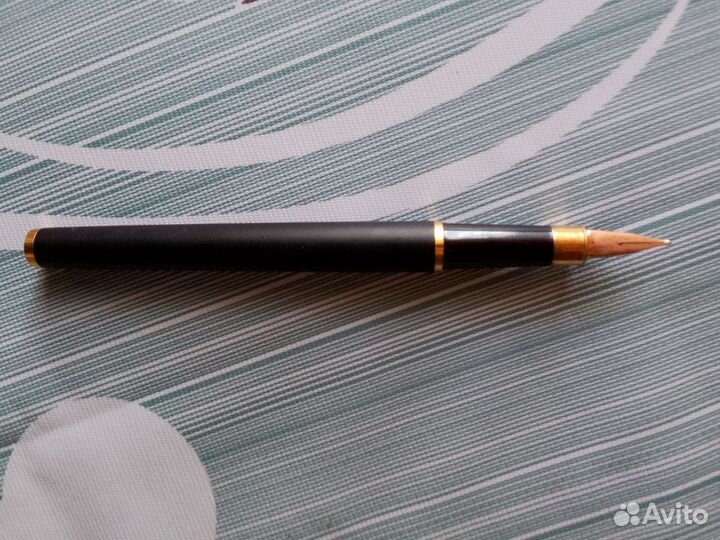 Раритетная ручка перьевая чернильная 27сьезд кпсс