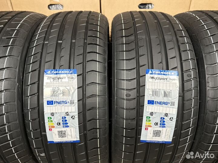 Triangle EffeXSport TH202 255/45 R19 104Y