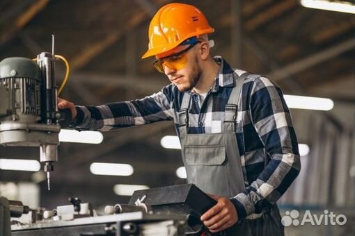 Токарь универсал (Вахта )