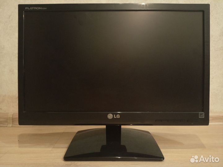 Монитор LG Flatron E 2041SX и LG Flatron E2242