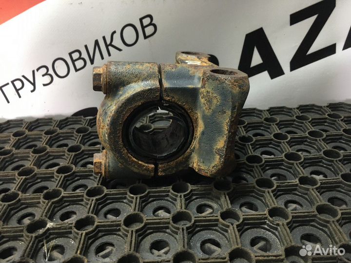 Кронштейн переднего стабилизатора