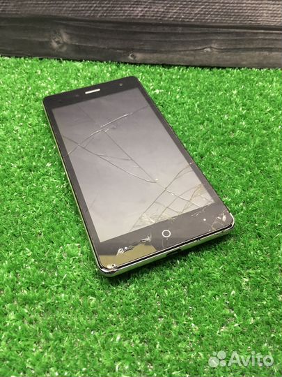 ZTE Blade V7, 2/16 ГБ