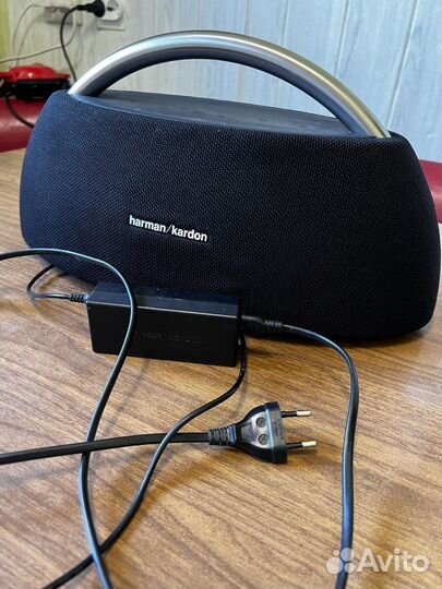 Колонка harman kardon go play