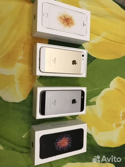 Телефон iPhone SE