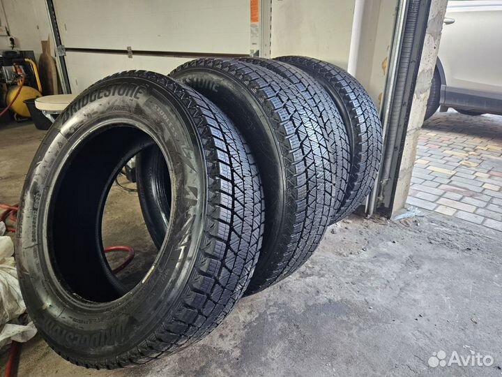 Bridgestone Blizzak DM-V3 225/65 R17 106S