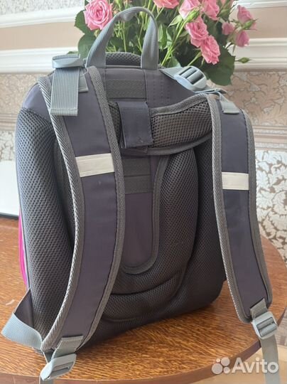 Портфель школьный для девочки