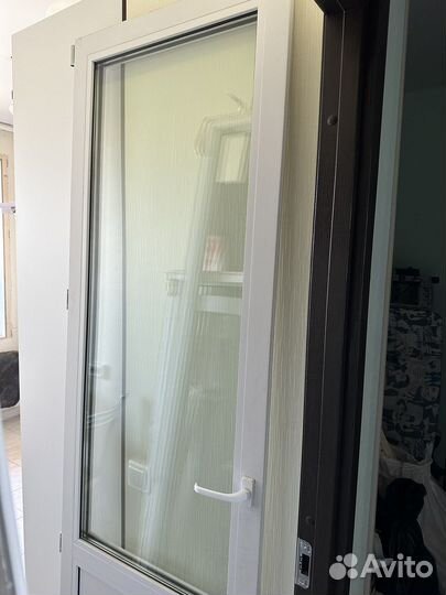 Двери пластиковые баллкона и окна бу