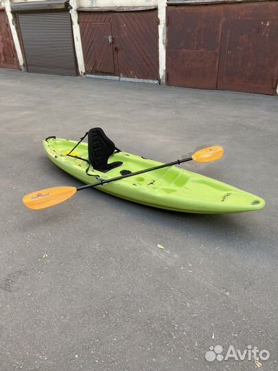Каяк пластиковый Riot Kayaks Escape 9 (sit on top)