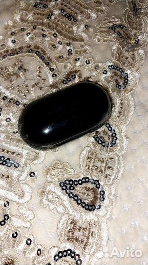 Беспроводные наушники samsung buds+