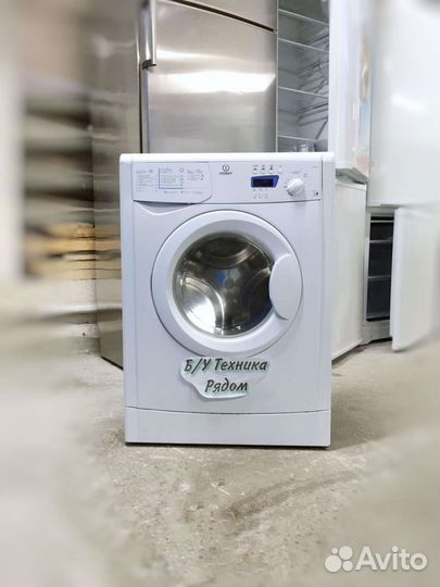 Стиральная машина бу узкая на 3,5 кг Indesit