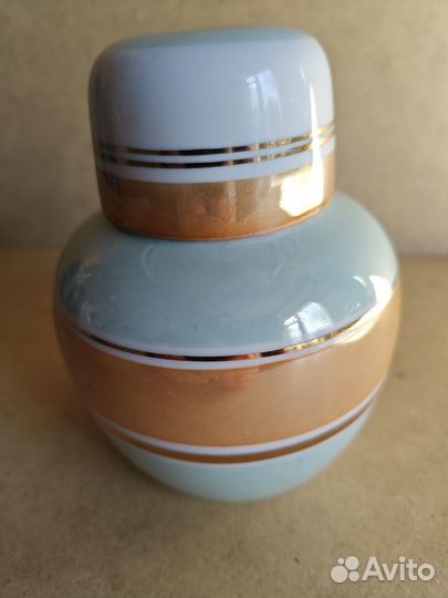 Винтажная фарфоровая чайница Дулево