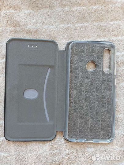 Чехол-книжка новый