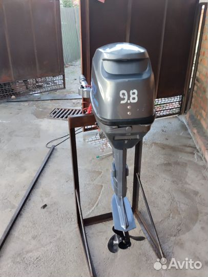 Лодочный мотор