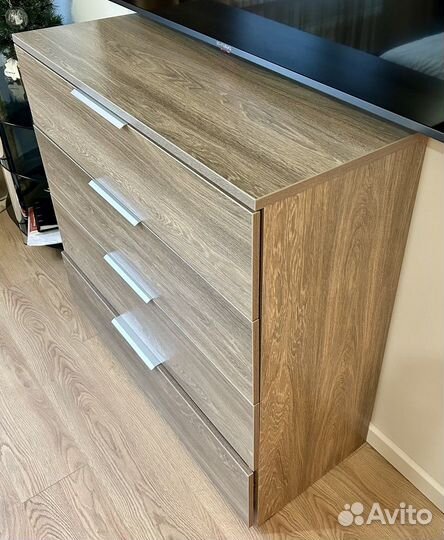 Шкафы и комоды