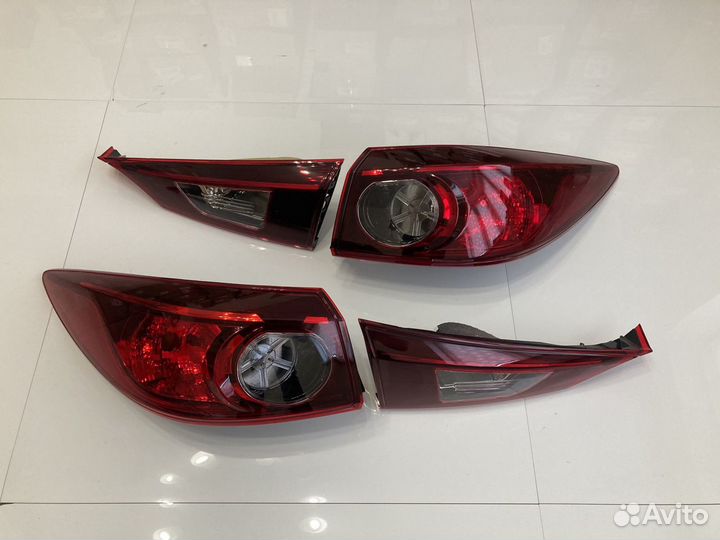 Фонарь (1шт в крыло) Mazda 3 BM (2013-2016)