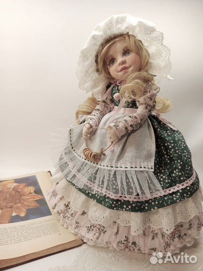 Кукла грелка на чайник