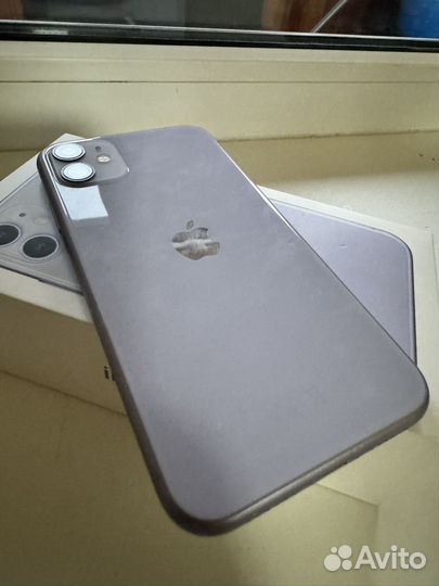 iPhone 11, 128 ГБ