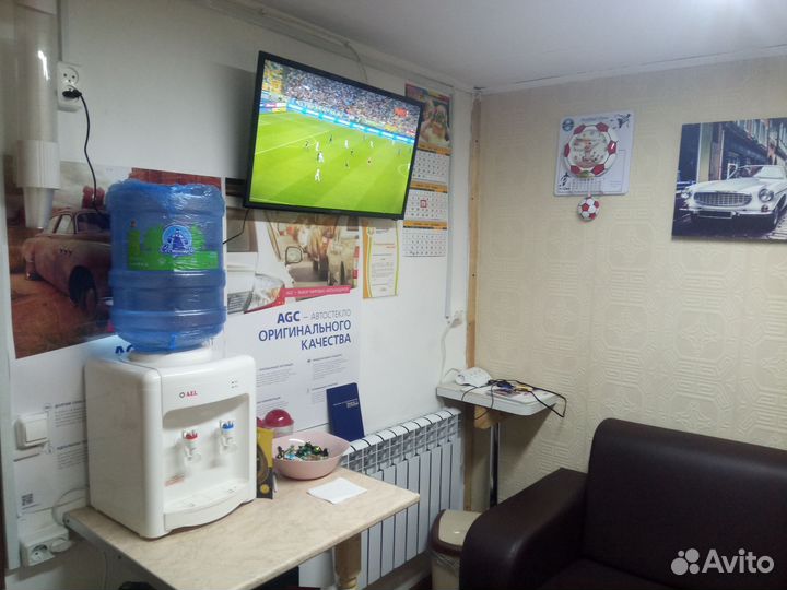 Лобовое стекло оригинал