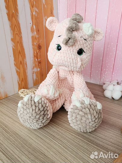 Вязаный дракон ручная работа