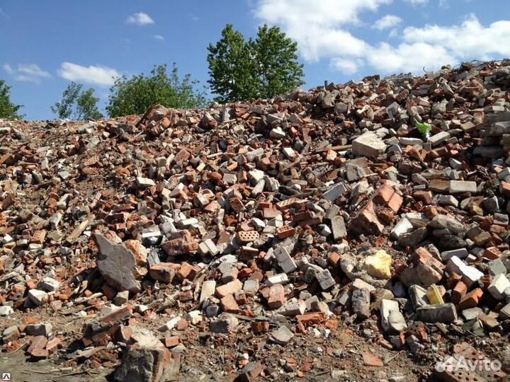 Бой кирпича для основания дорог, стоянок