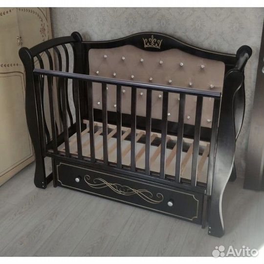 Кровати с каретной стяжкой новые