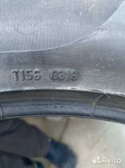 Pirelli P Zero 275/45 R21